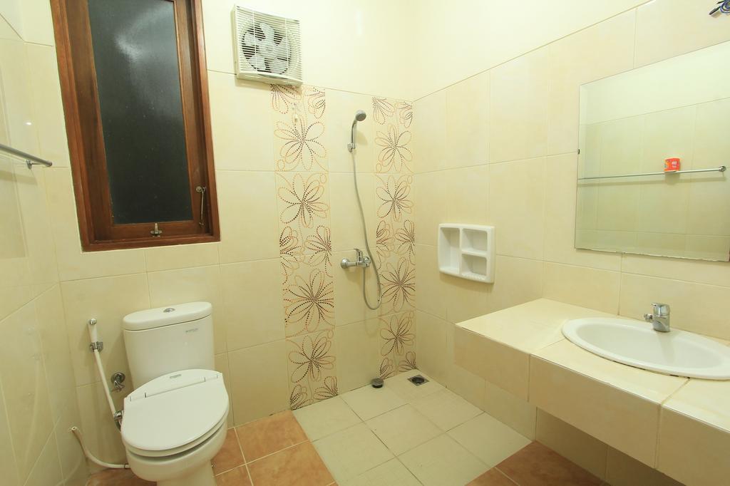 Villa Eby Syariah Bandung Exterior photo